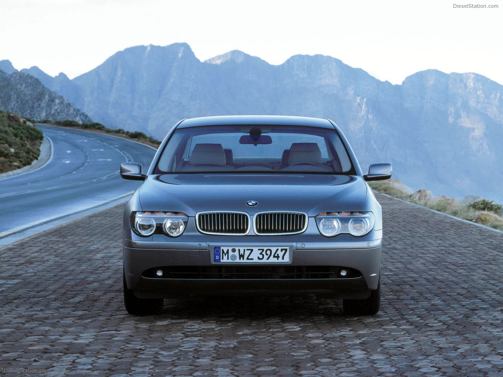 BMW 7 Series (2002)